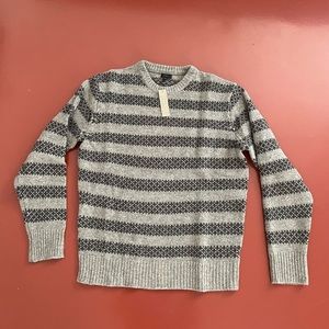 NWT J. Crew 100% lambs wool crew neck sweater size medium